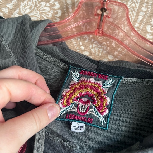 Johnny Was SHULA Modern Zip Up Hoodie in Camo - Picture 4 of 7